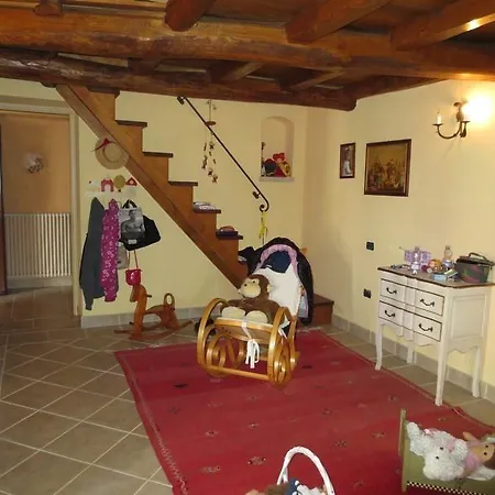 Frank Homestay *
